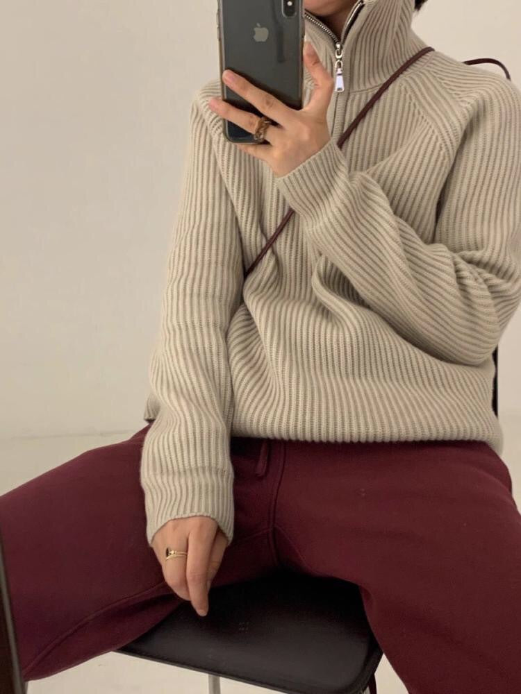 Women's Solid Color Loose Zipper Lapel Stand Up Sweater