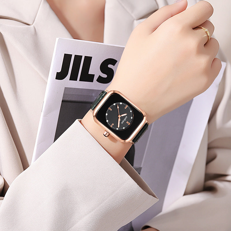 Watch Online Influencer Simple Luminous Student Temperamental Square