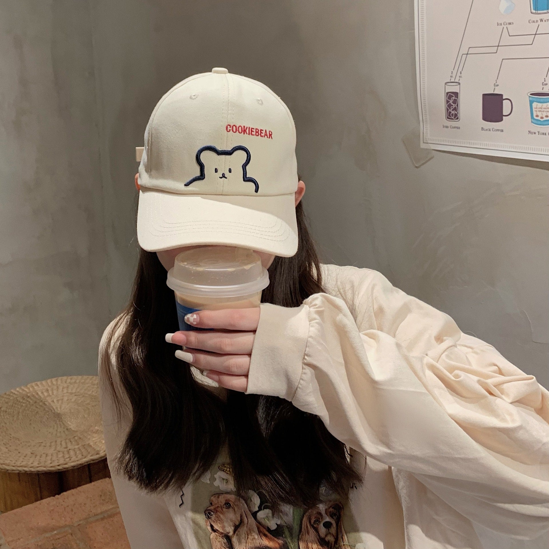 Leaning Bear Outdoor Sports Baseball Cap Tide