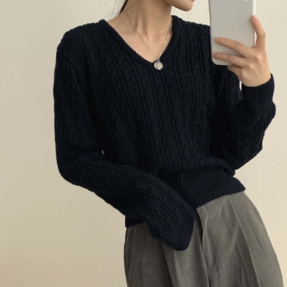 Twist-knit V-neck Waist-cinching Long-sleeve Knit Sweater